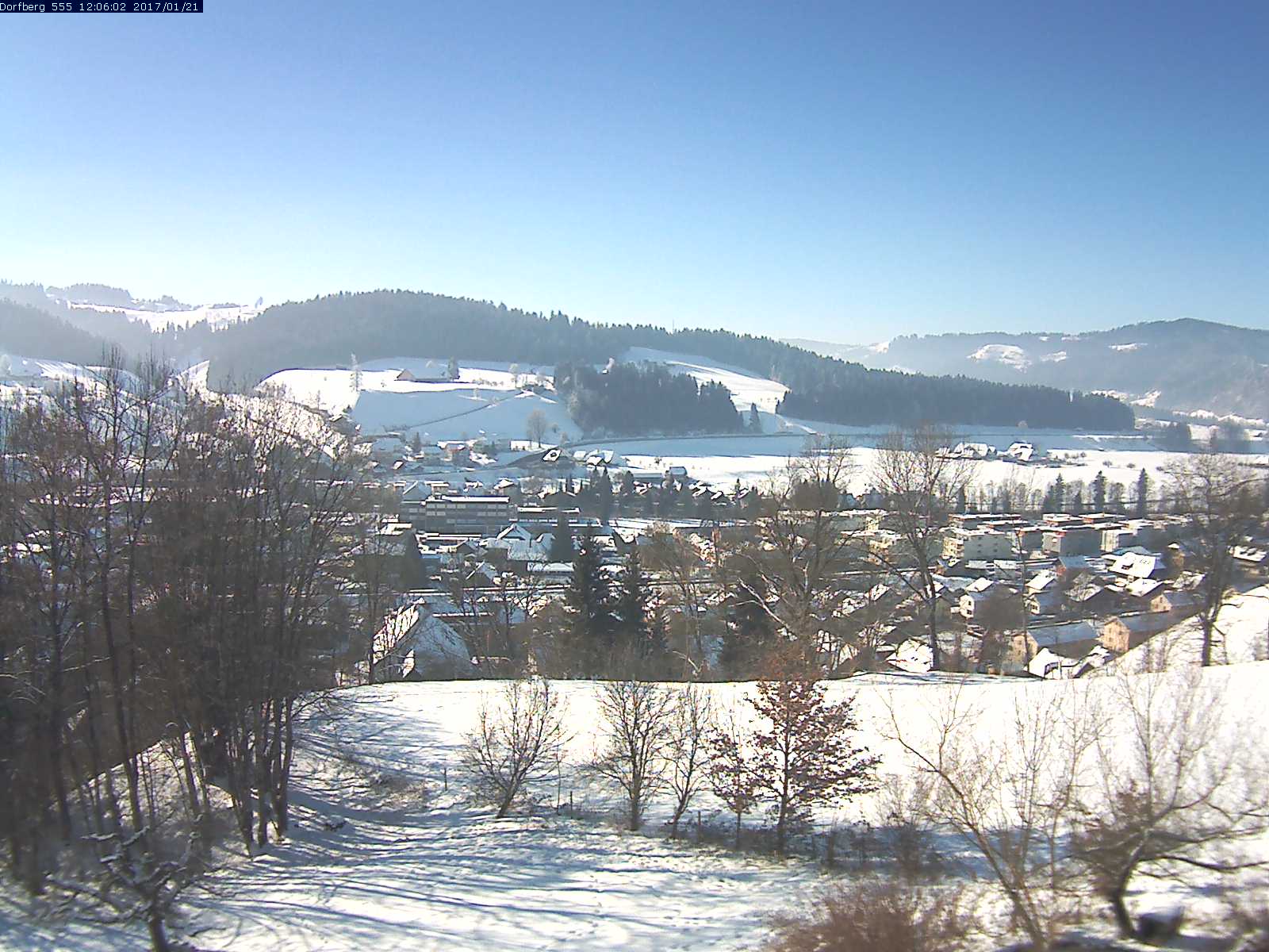 Webcam-Bild: Aussicht vom Dorfberg in Langnau 20170121-120601