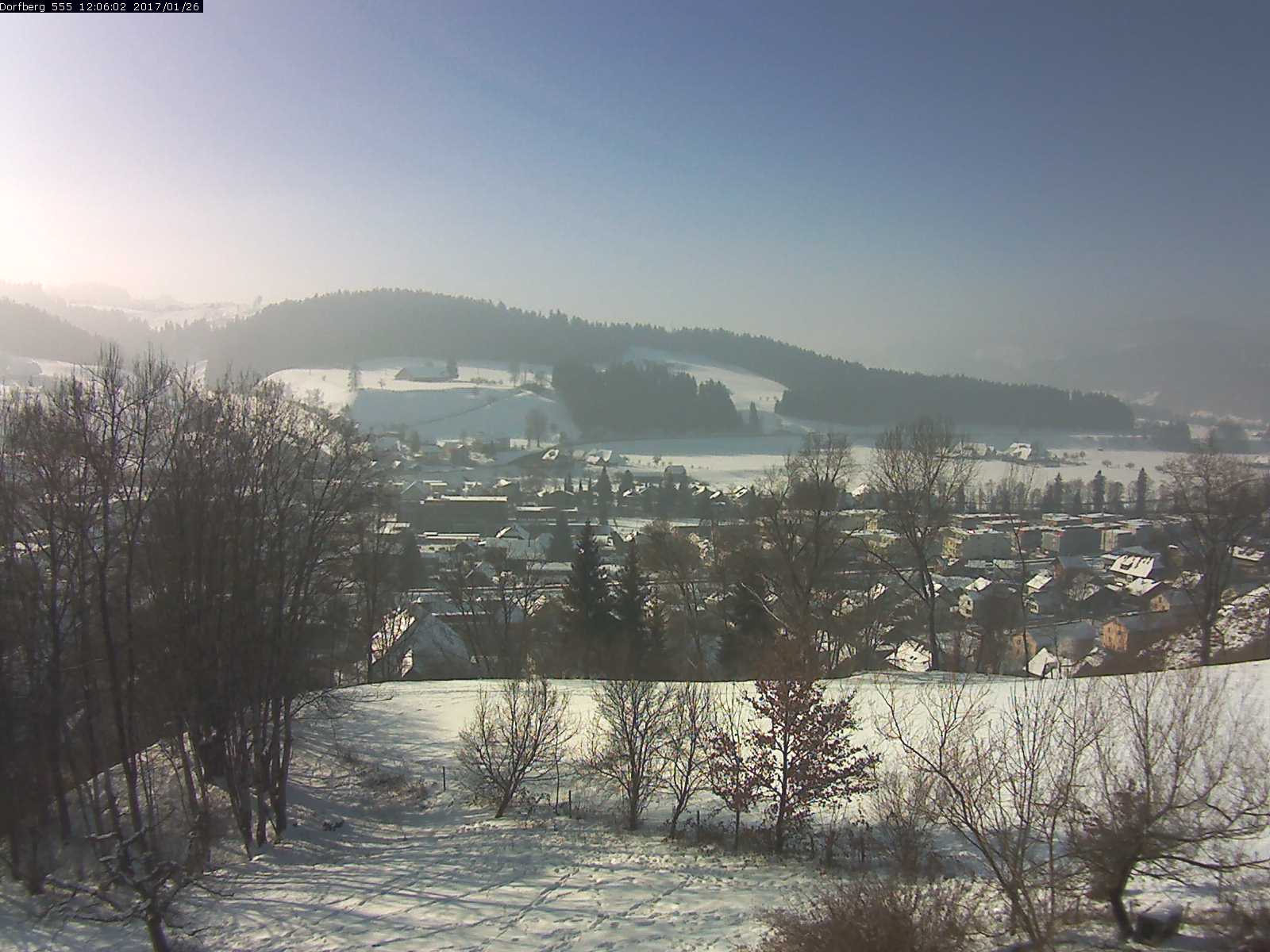 Webcam-Bild: Aussicht vom Dorfberg in Langnau 20170126-120601