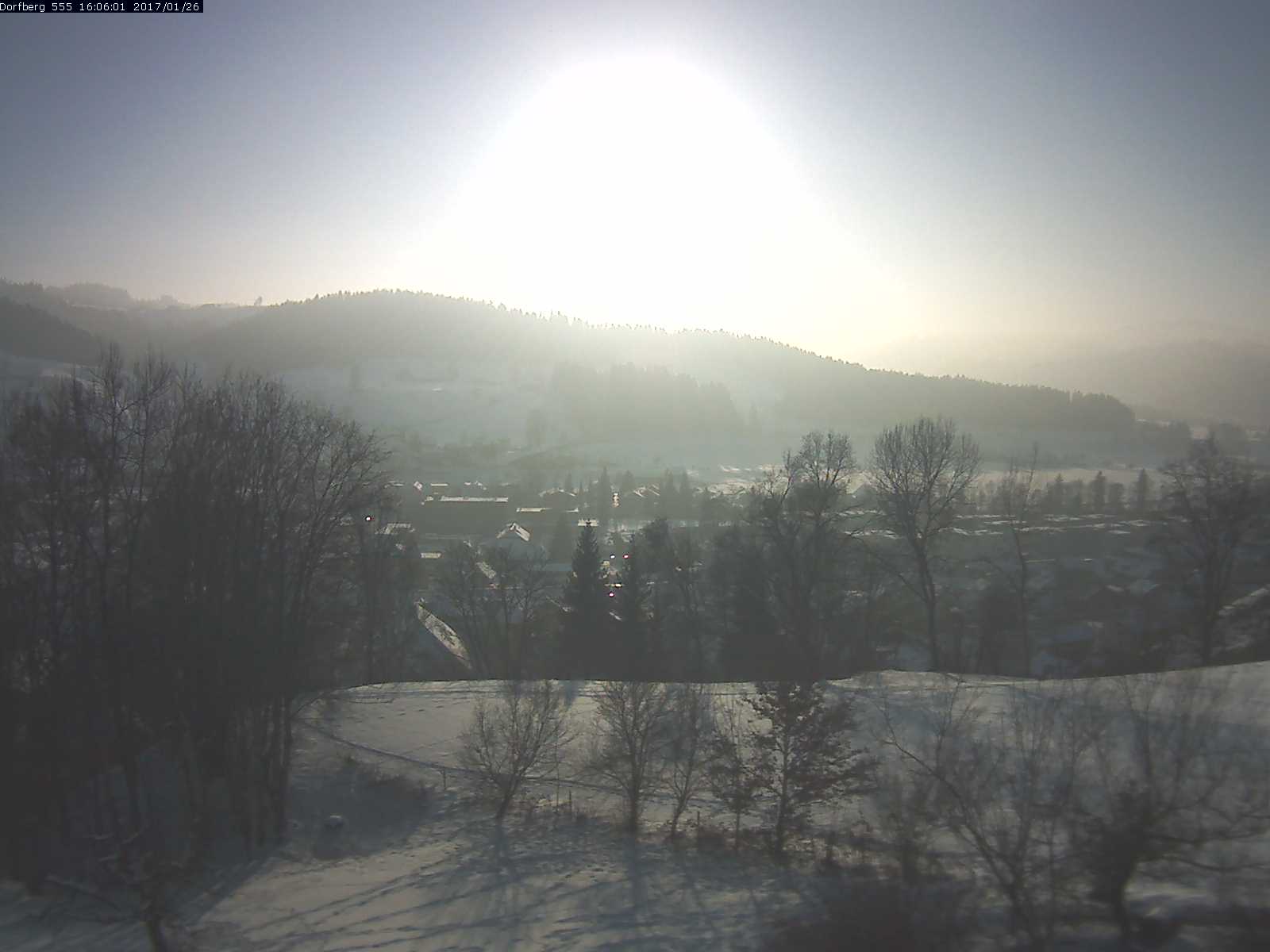 Webcam-Bild: Aussicht vom Dorfberg in Langnau 20170126-160601
