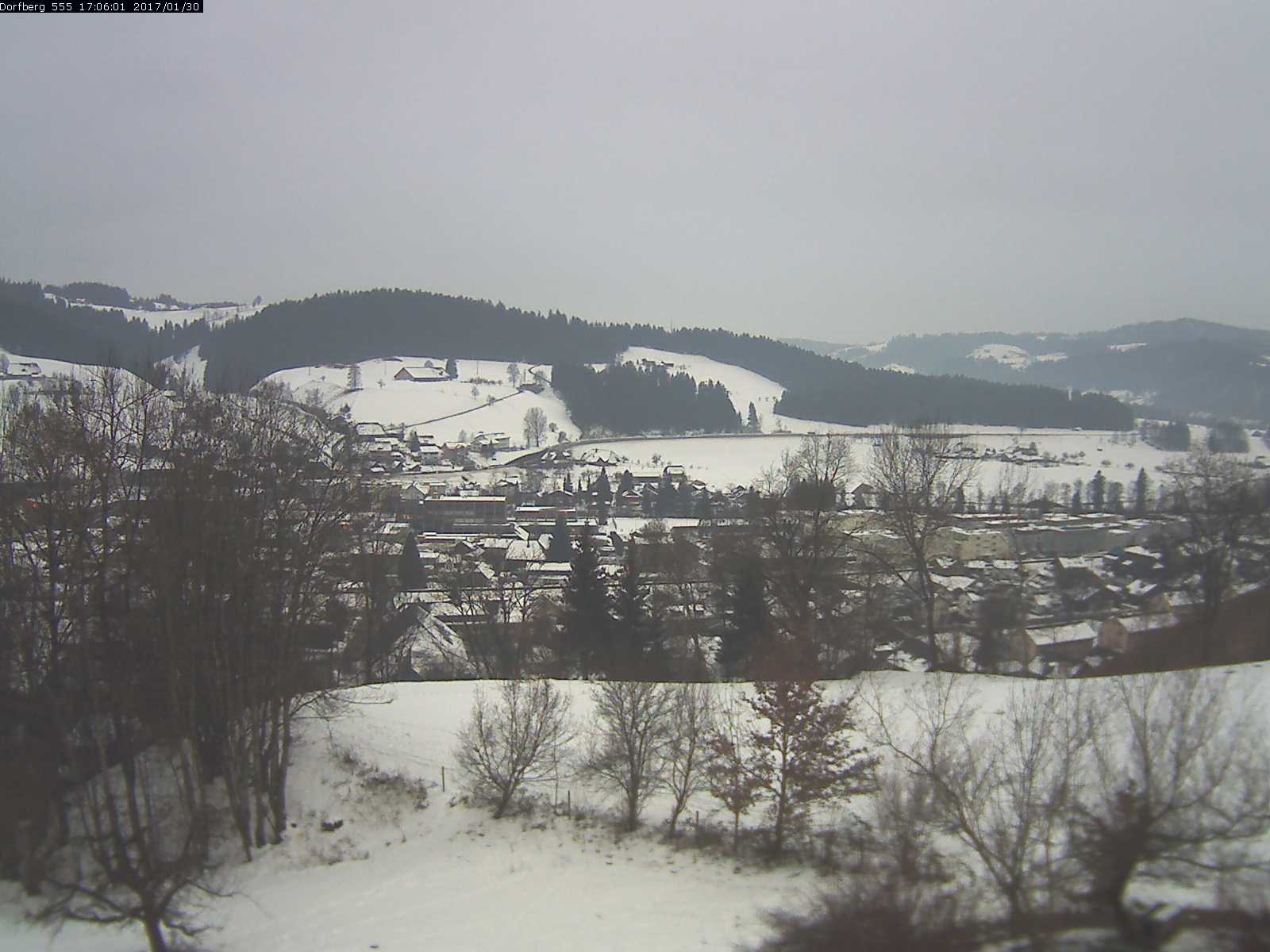 Webcam-Bild: Aussicht vom Dorfberg in Langnau 20170130-170601