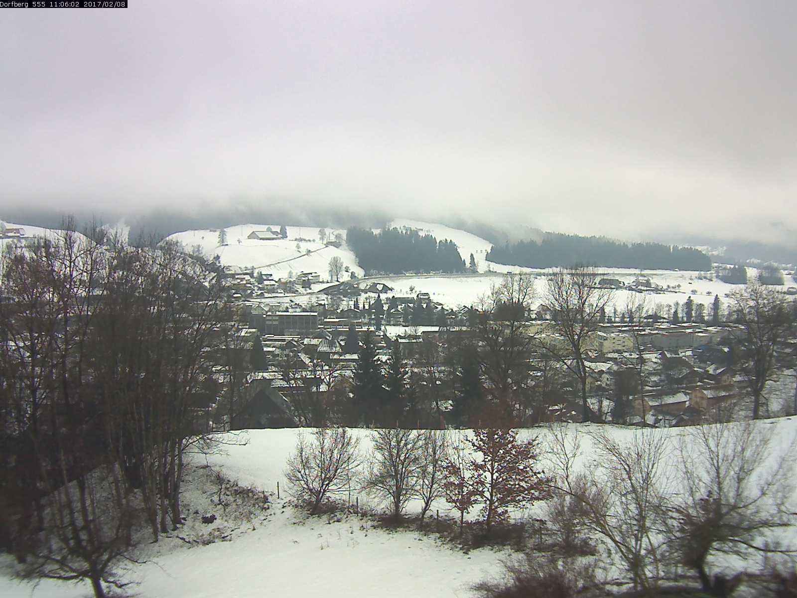 Webcam-Bild: Aussicht vom Dorfberg in Langnau 20170208-110601
