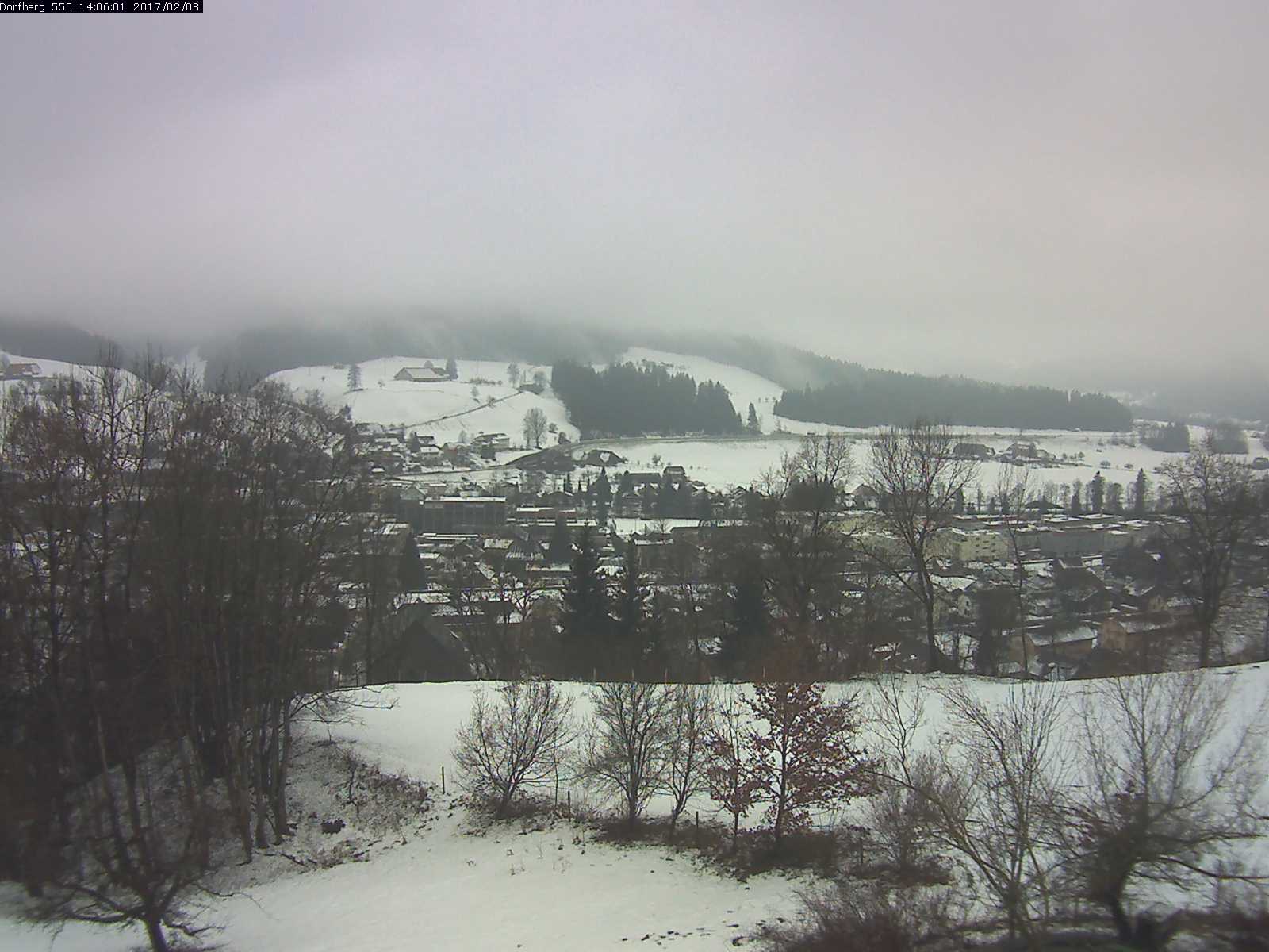 Webcam-Bild: Aussicht vom Dorfberg in Langnau 20170208-140601