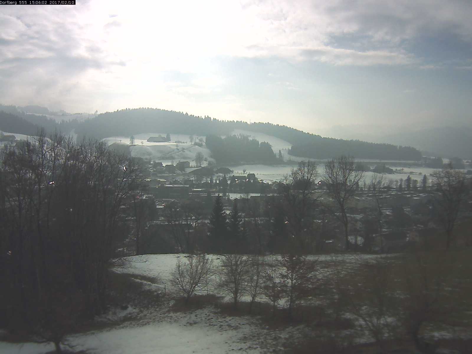 Webcam-Bild: Aussicht vom Dorfberg in Langnau 20170210-150601