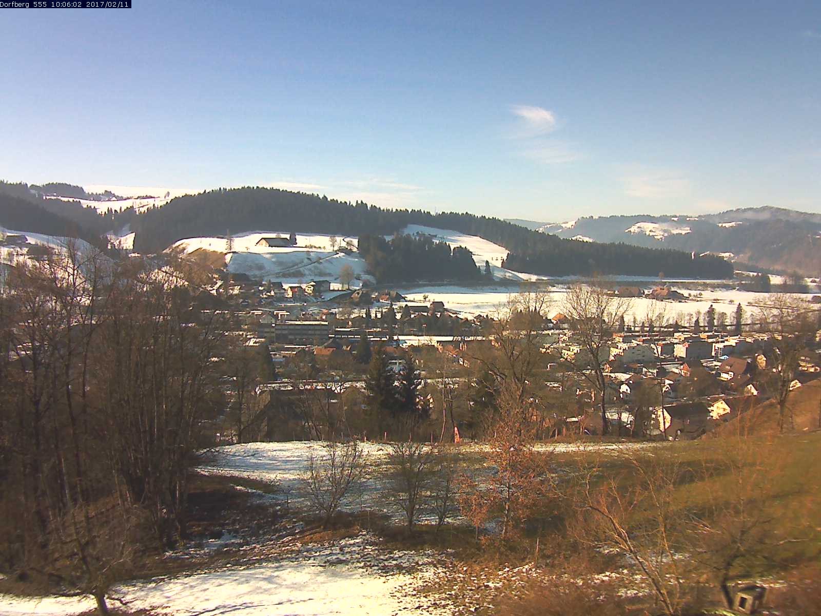 Webcam-Bild: Aussicht vom Dorfberg in Langnau 20170211-100601
