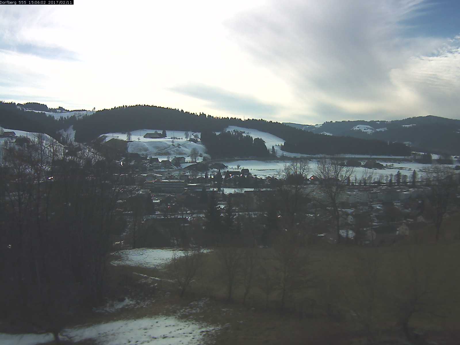 Webcam-Bild: Aussicht vom Dorfberg in Langnau 20170211-150601
