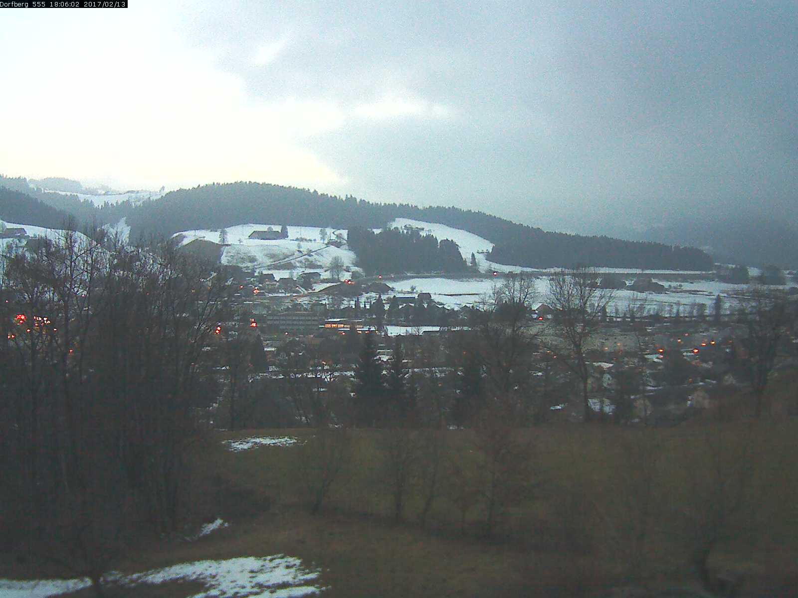 Webcam-Bild: Aussicht vom Dorfberg in Langnau 20170213-180601
