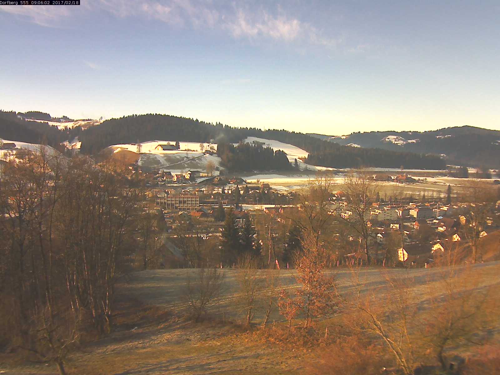 Webcam-Bild: Aussicht vom Dorfberg in Langnau 20170218-090601