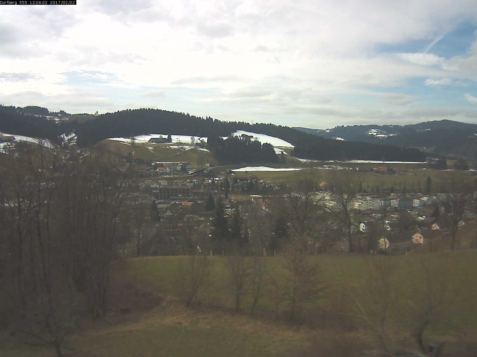 Webcam-Bild: Aussicht vom Dorfberg in Langnau 20170222-120601
