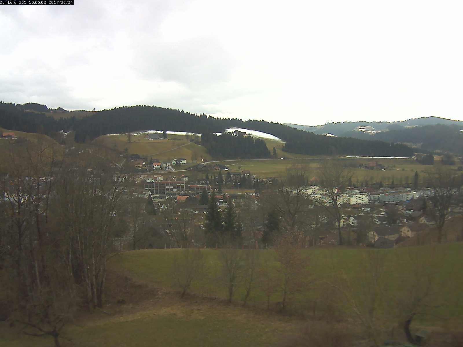 Webcam-Bild: Aussicht vom Dorfberg in Langnau 20170224-150601