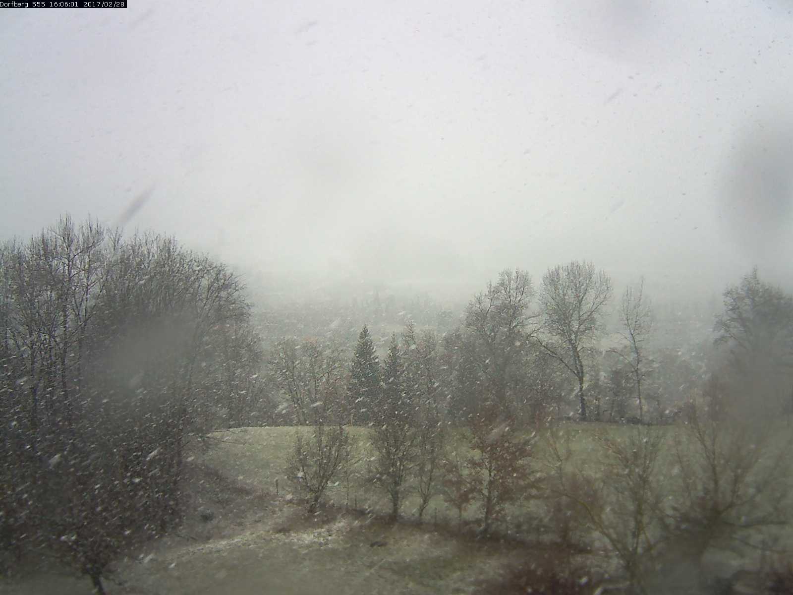Webcam-Bild: Aussicht vom Dorfberg in Langnau 20170228-160601