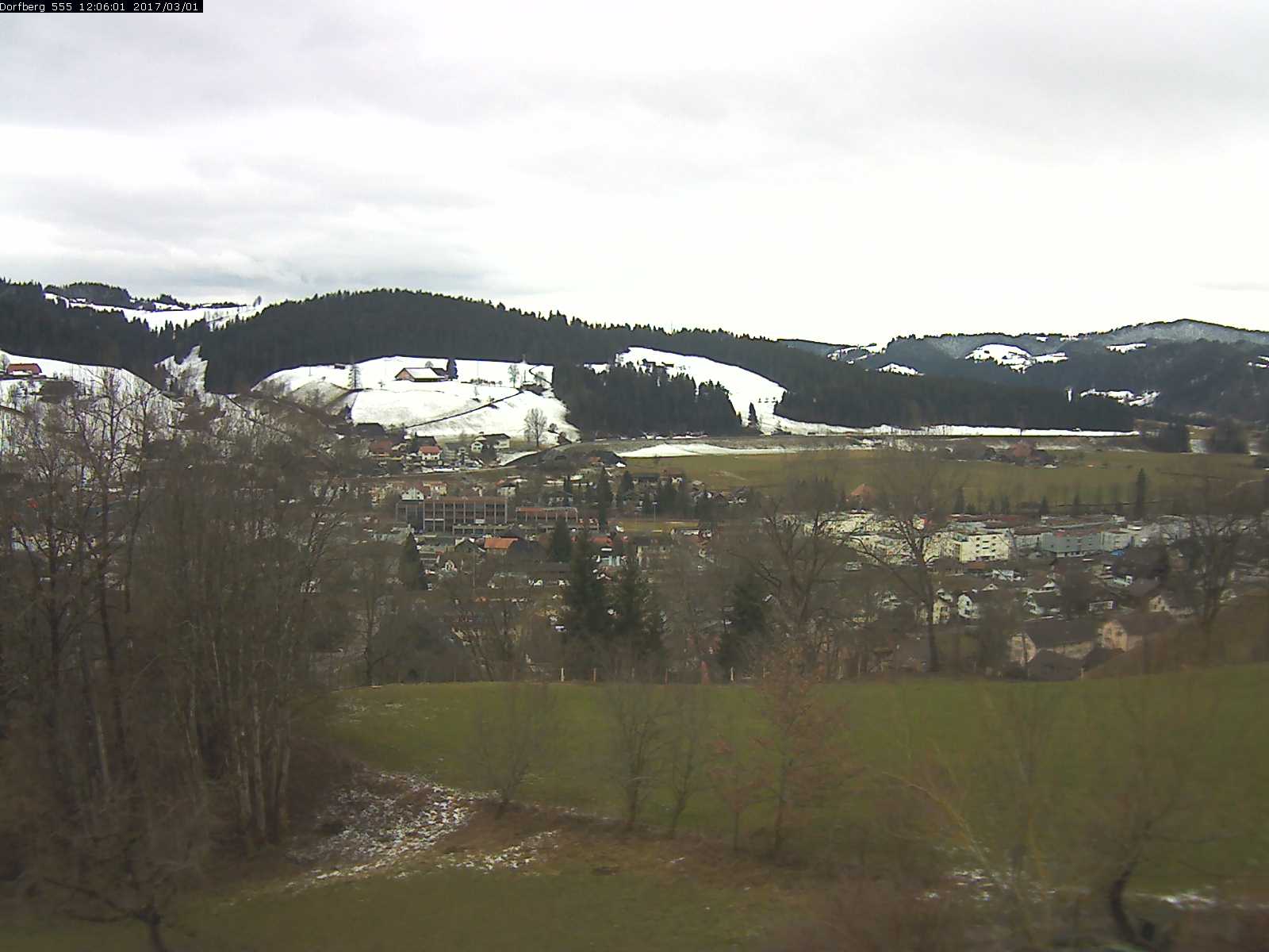 Webcam-Bild: Aussicht vom Dorfberg in Langnau 20170301-120601