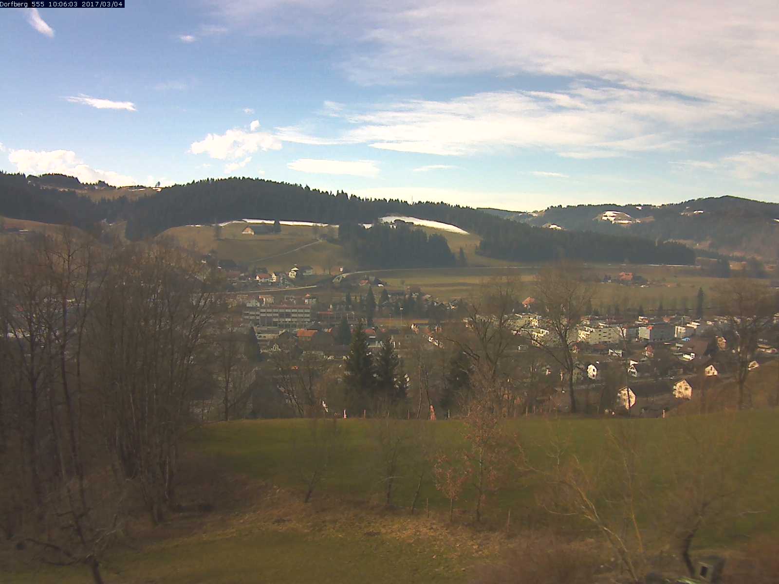 Webcam-Bild: Aussicht vom Dorfberg in Langnau 20170304-100601