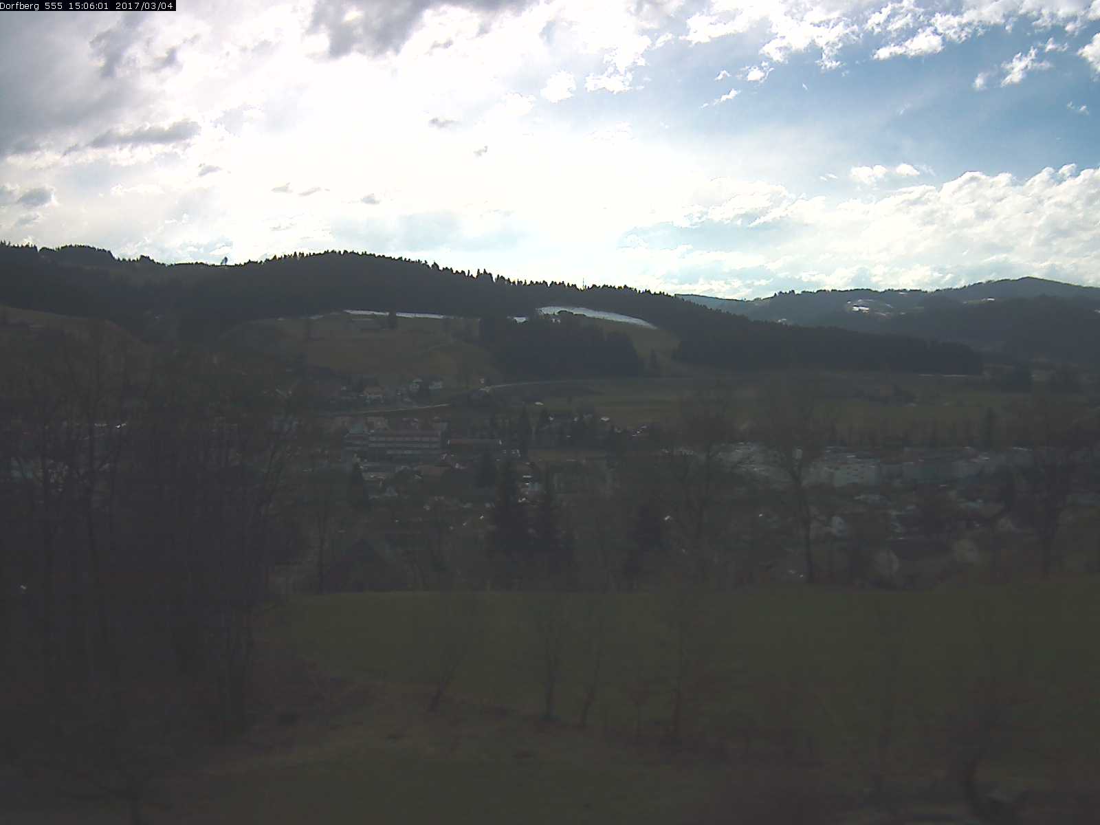 Webcam-Bild: Aussicht vom Dorfberg in Langnau 20170304-150601