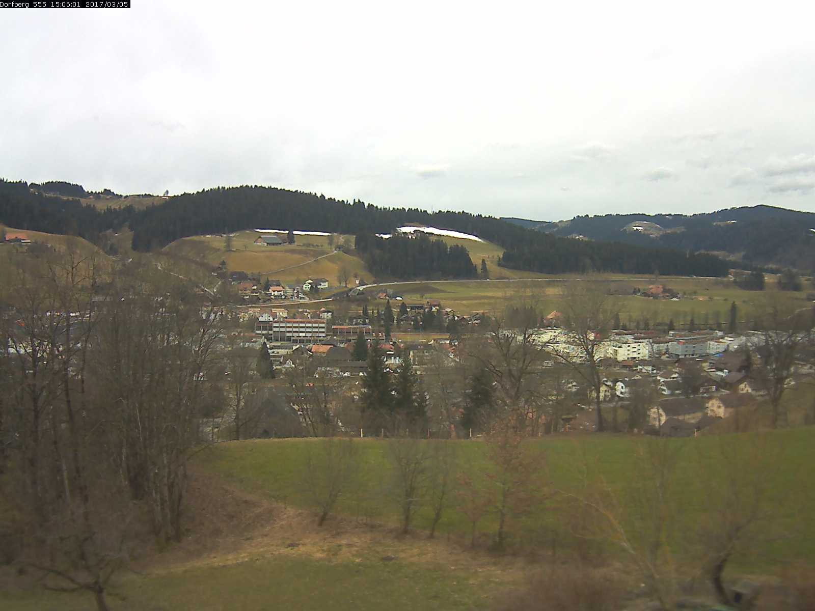 Webcam-Bild: Aussicht vom Dorfberg in Langnau 20170305-150601