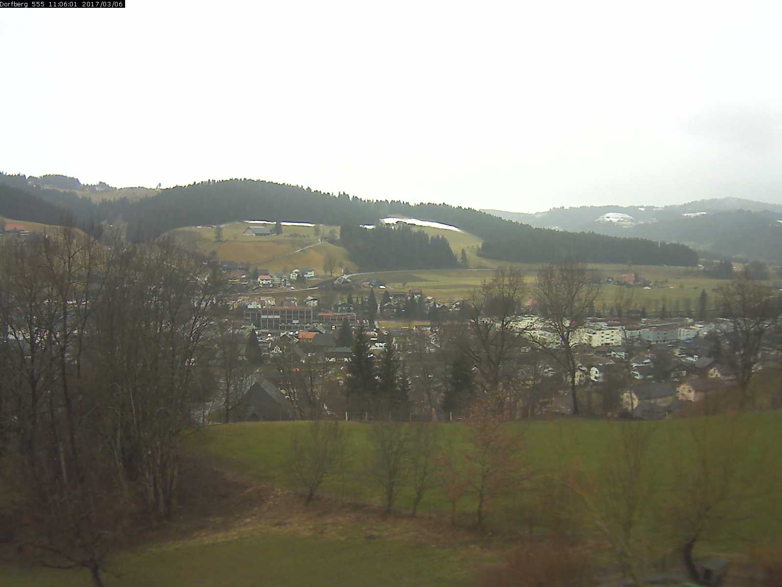 Webcam-Bild: Aussicht vom Dorfberg in Langnau 20170306-110601