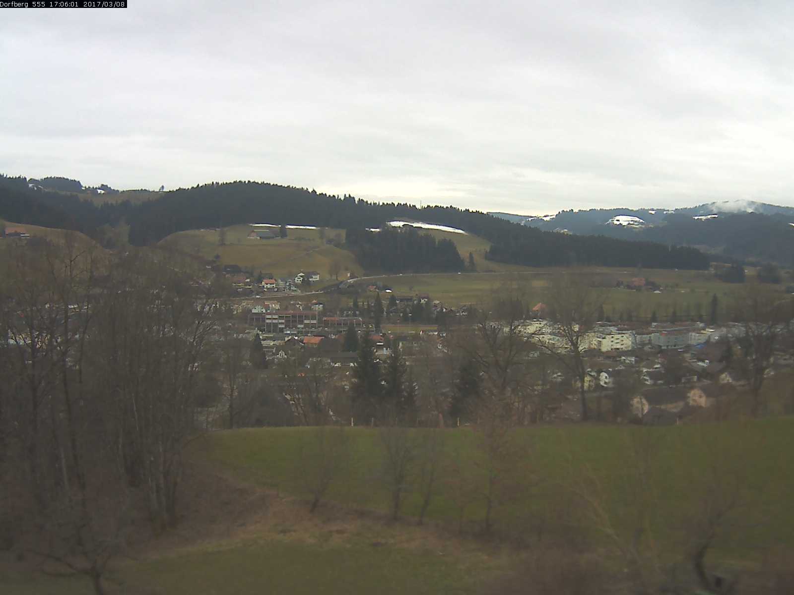 Webcam-Bild: Aussicht vom Dorfberg in Langnau 20170308-170601