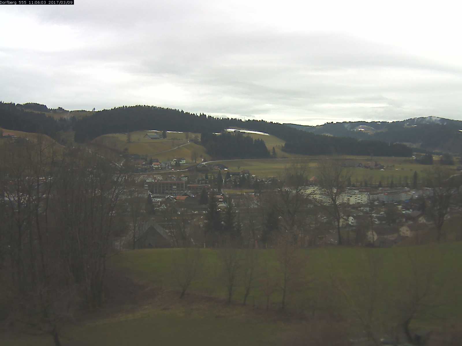 Webcam-Bild: Aussicht vom Dorfberg in Langnau 20170309-110601