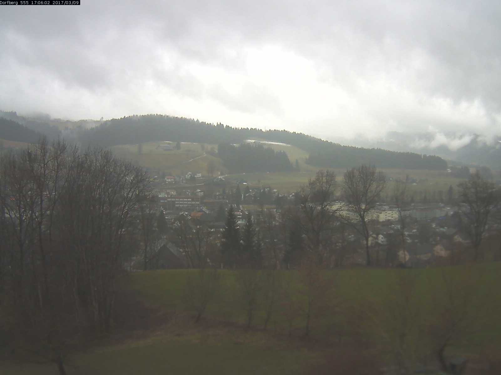 Webcam-Bild: Aussicht vom Dorfberg in Langnau 20170309-170601