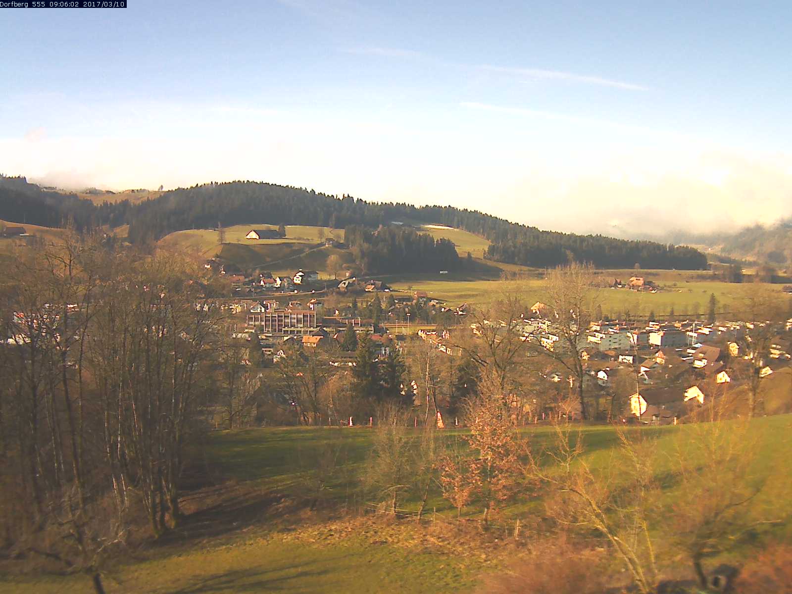 Webcam-Bild: Aussicht vom Dorfberg in Langnau 20170310-090601