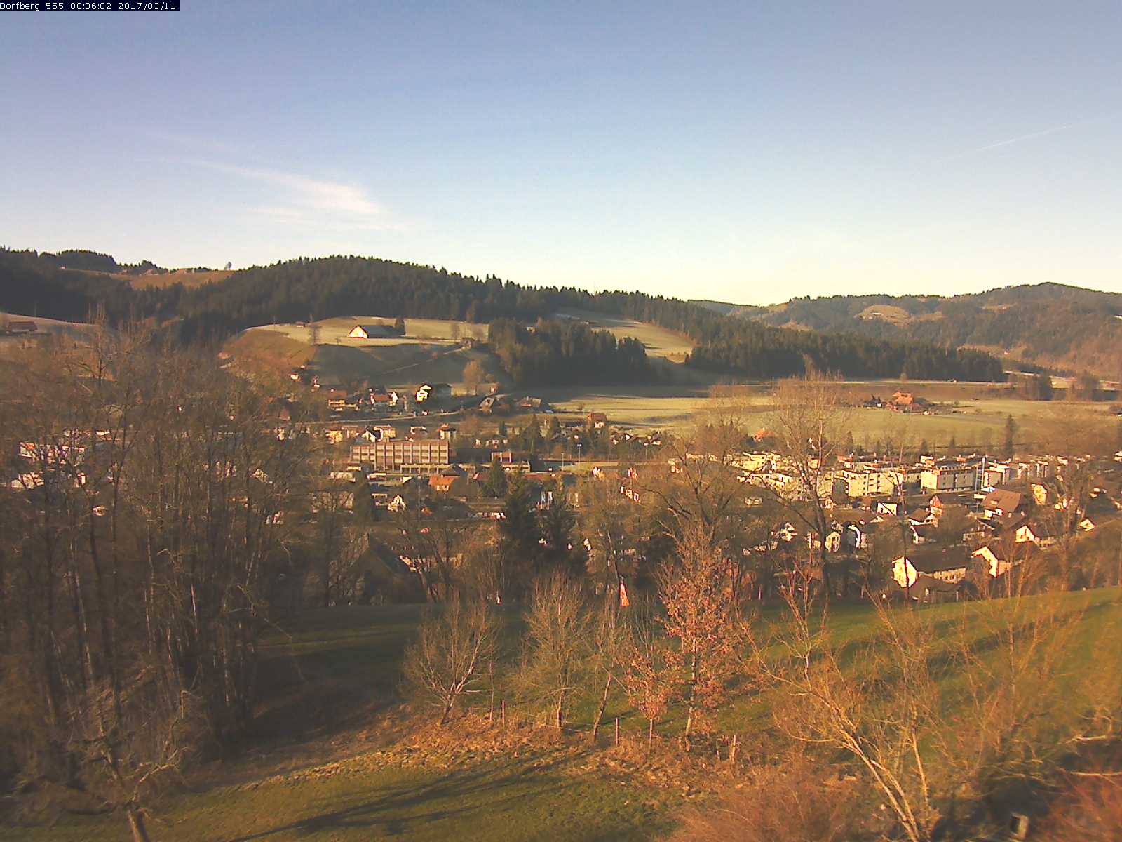 Webcam-Bild: Aussicht vom Dorfberg in Langnau 20170311-080601