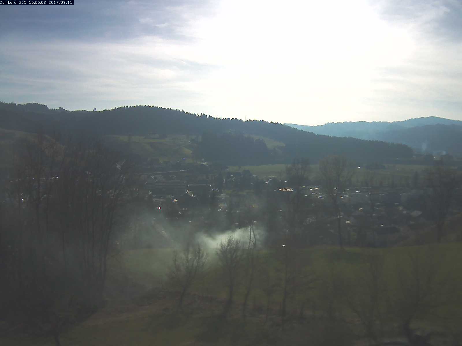 Webcam-Bild: Aussicht vom Dorfberg in Langnau 20170311-160601