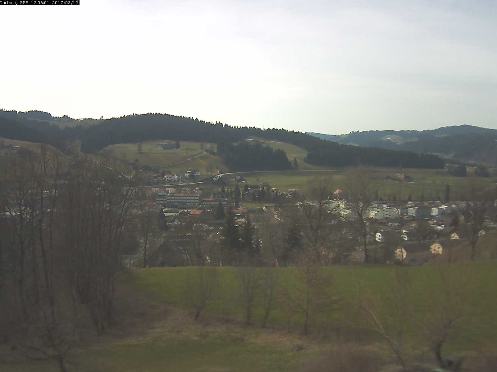 Webcam-Bild: Aussicht vom Dorfberg in Langnau 20170312-120601