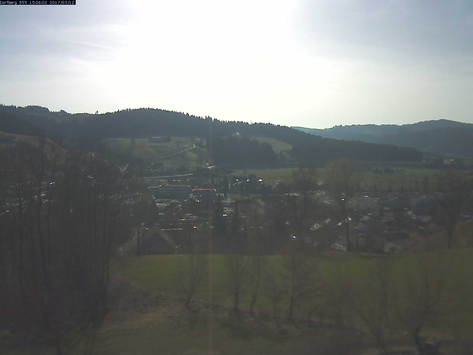 Webcam-Bild: Aussicht vom Dorfberg in Langnau 20170312-150601