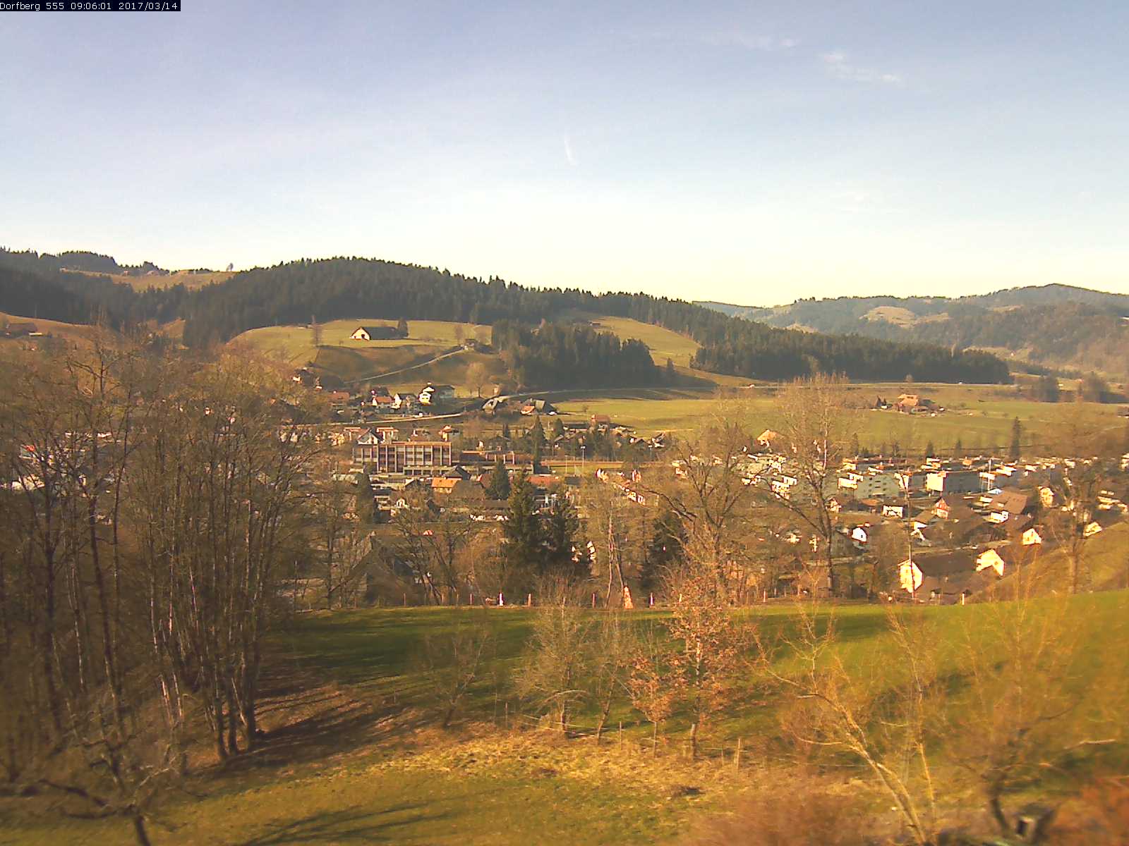 Webcam-Bild: Aussicht vom Dorfberg in Langnau 20170314-090601