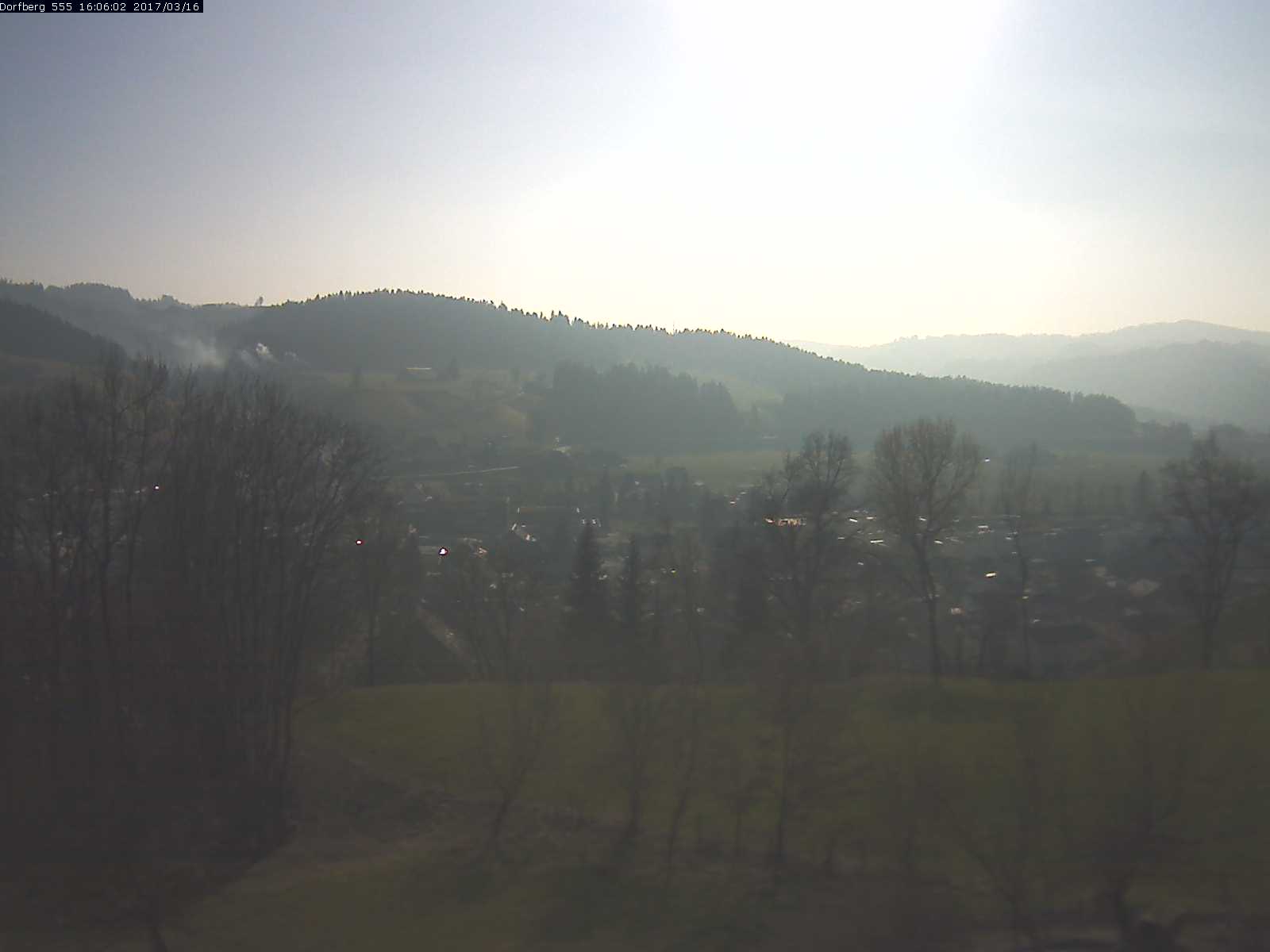 Webcam-Bild: Aussicht vom Dorfberg in Langnau 20170316-160601