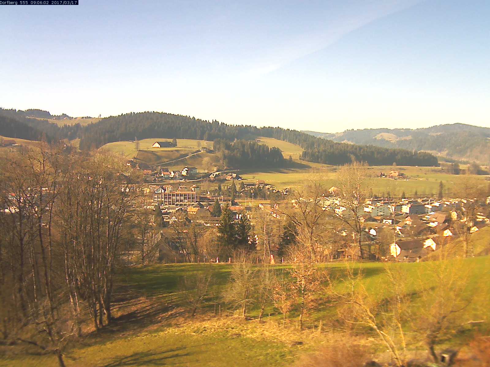 Webcam-Bild: Aussicht vom Dorfberg in Langnau 20170317-090601