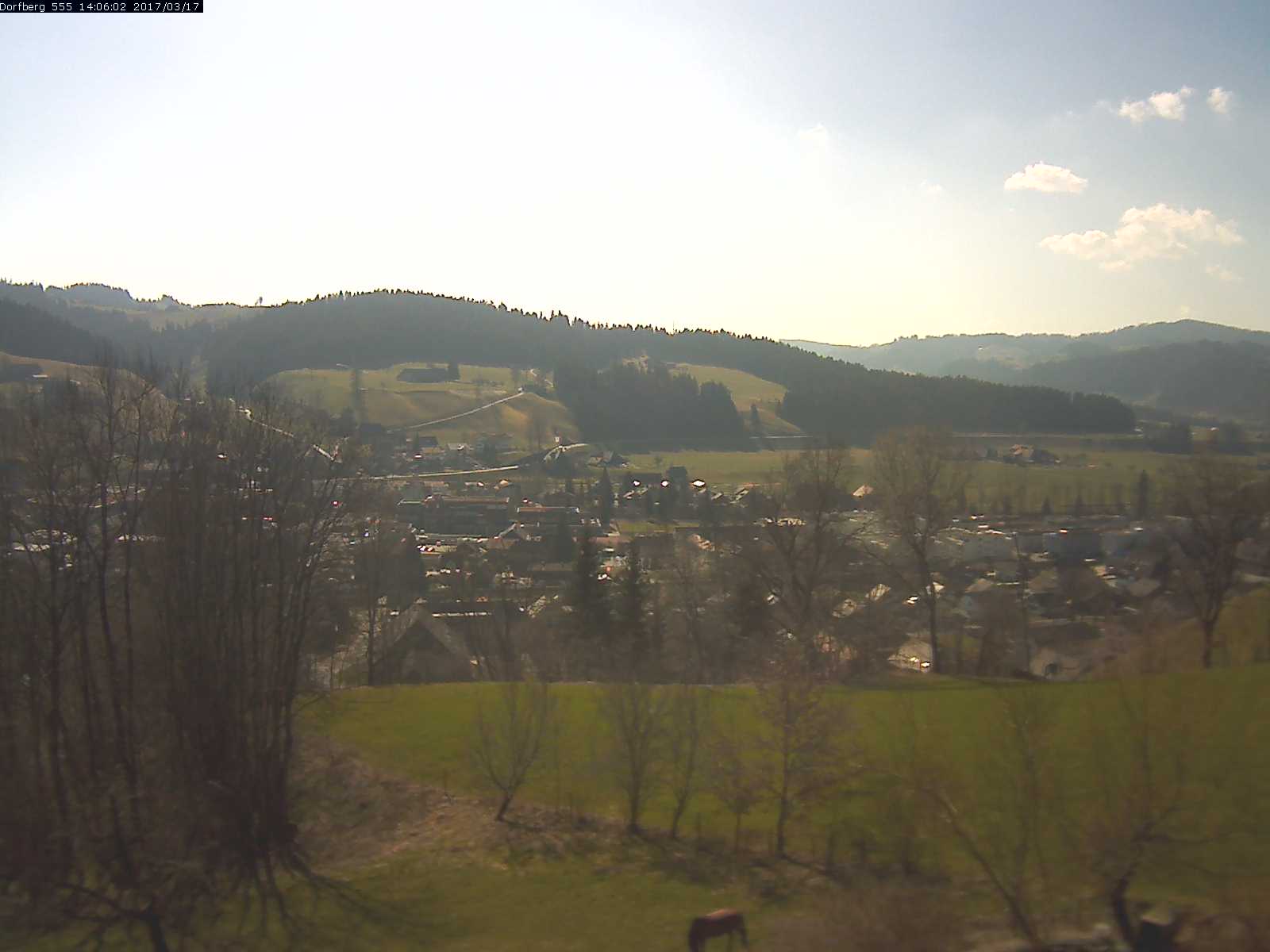 Webcam-Bild: Aussicht vom Dorfberg in Langnau 20170317-140601