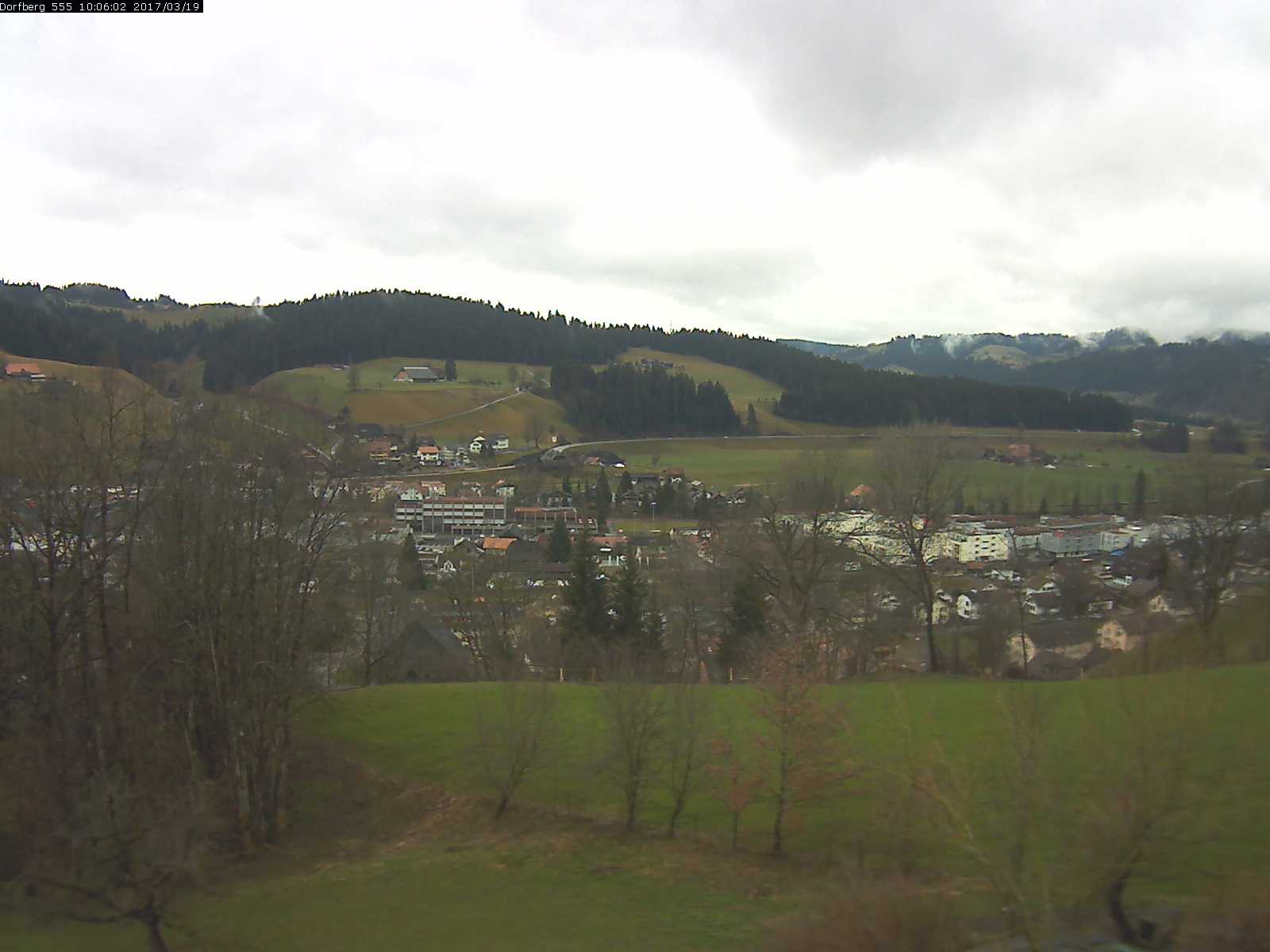 Webcam-Bild: Aussicht vom Dorfberg in Langnau 20170319-100601