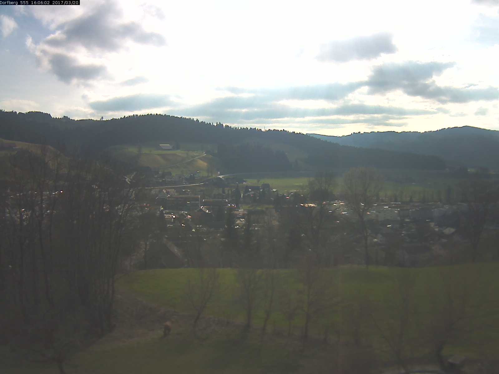 Webcam-Bild: Aussicht vom Dorfberg in Langnau 20170320-160601
