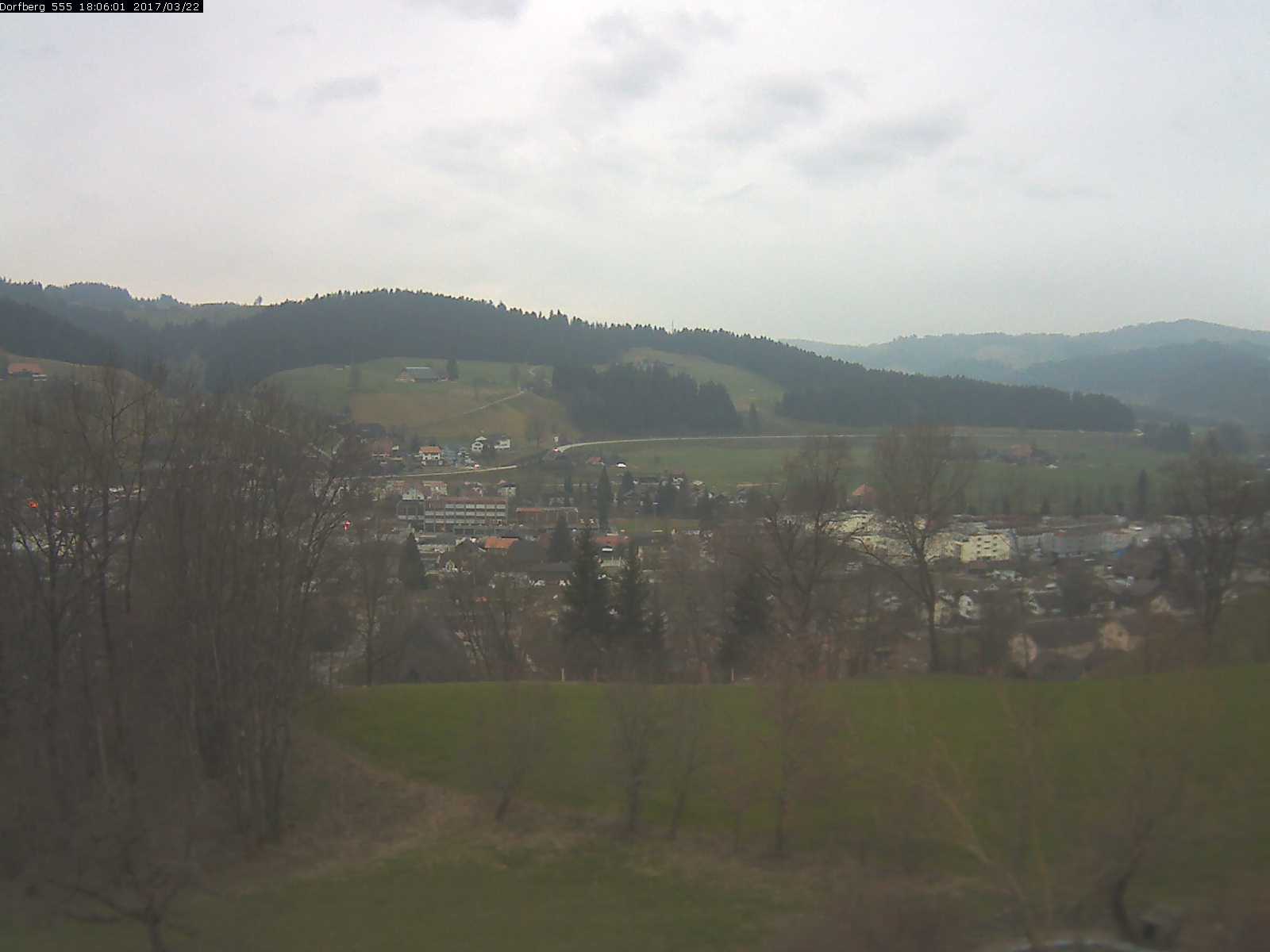 Webcam-Bild: Aussicht vom Dorfberg in Langnau 20170322-180601