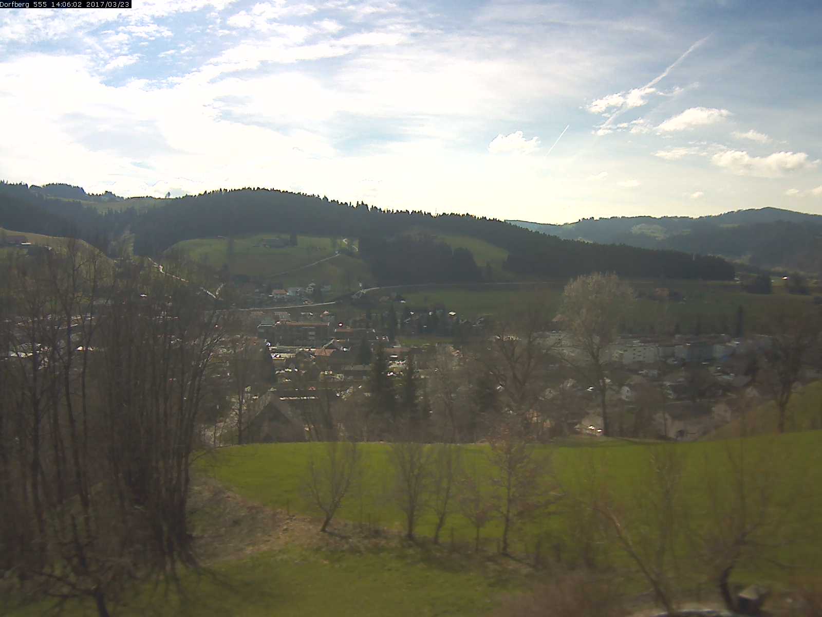 Webcam-Bild: Aussicht vom Dorfberg in Langnau 20170323-140601