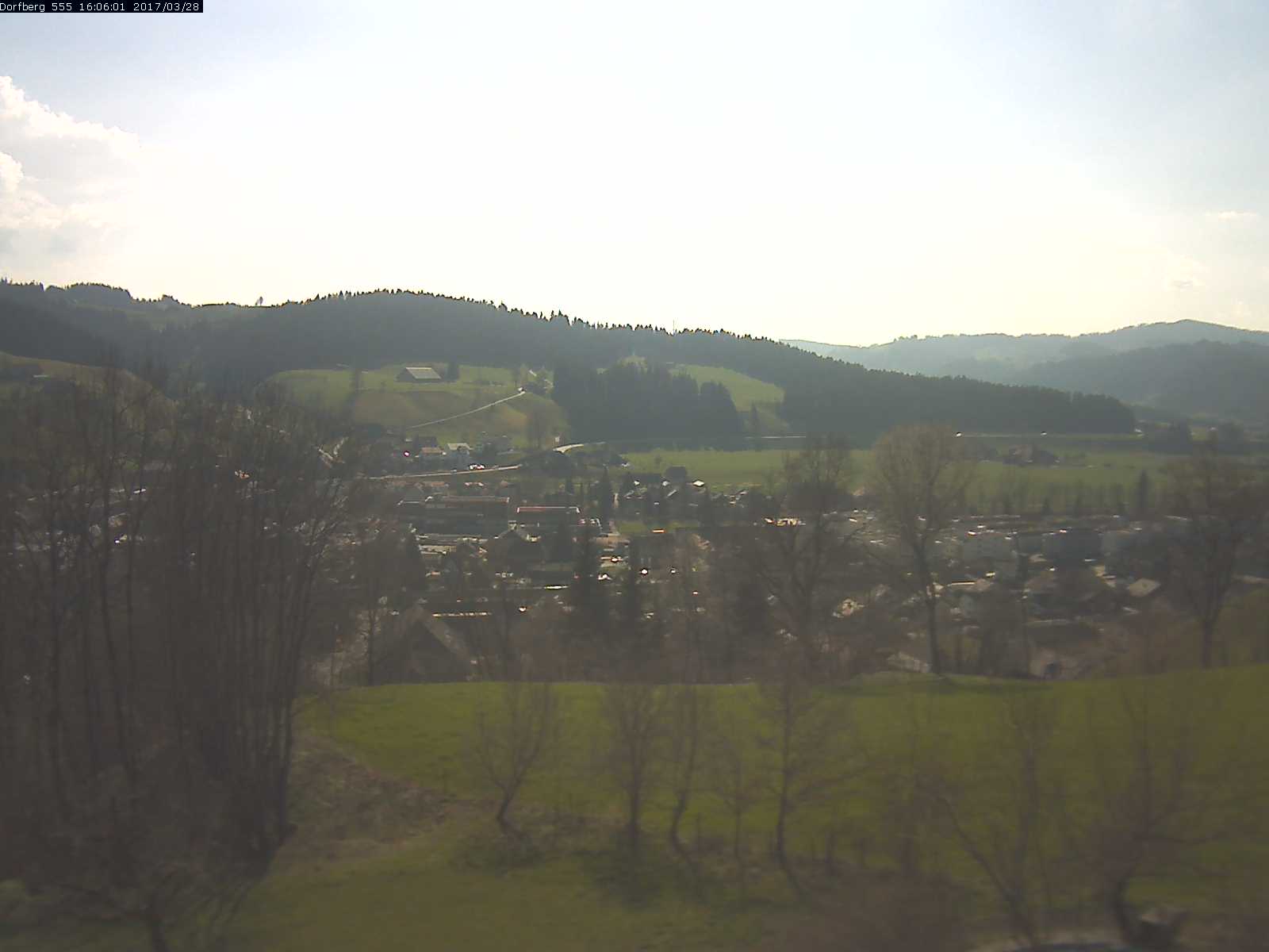 Webcam-Bild: Aussicht vom Dorfberg in Langnau 20170328-160601