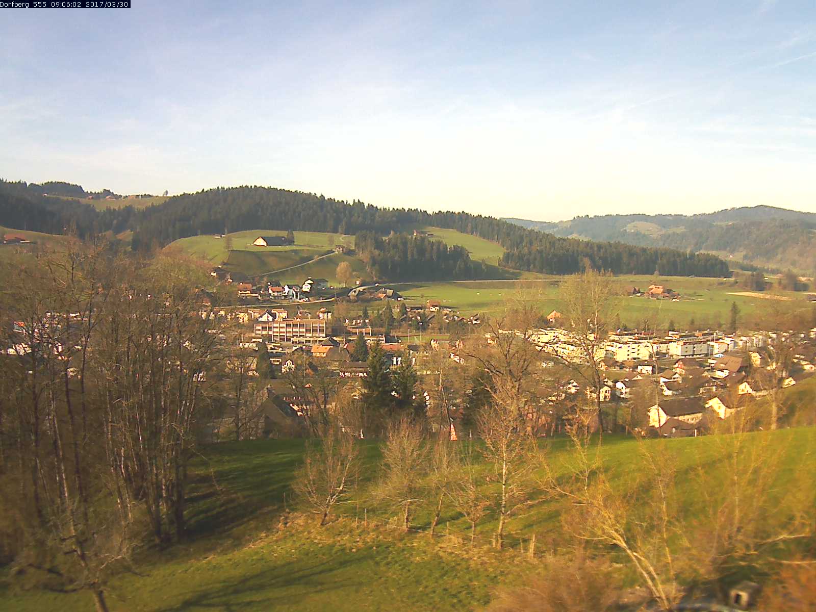 Webcam-Bild: Aussicht vom Dorfberg in Langnau 20170330-090601