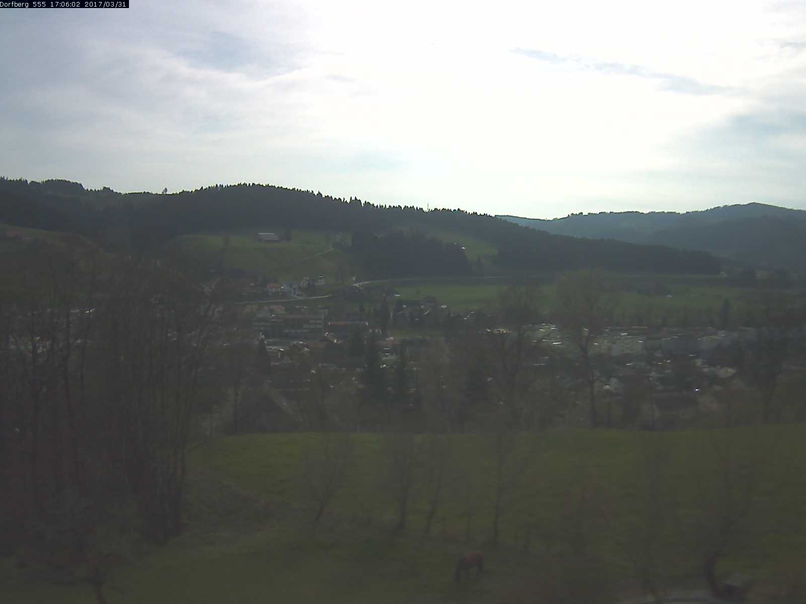 Webcam-Bild: Aussicht vom Dorfberg in Langnau 20170331-170601