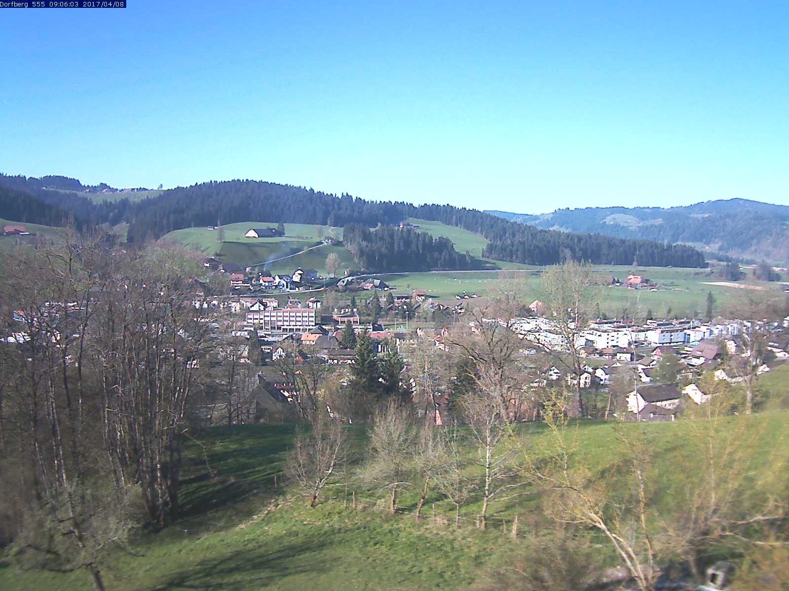 Webcam-Bild: Aussicht vom Dorfberg in Langnau 20170408-090601