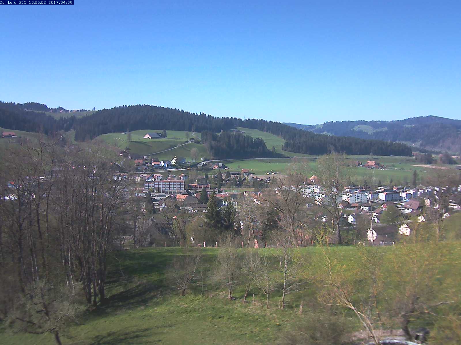 Webcam-Bild: Aussicht vom Dorfberg in Langnau 20170409-100601