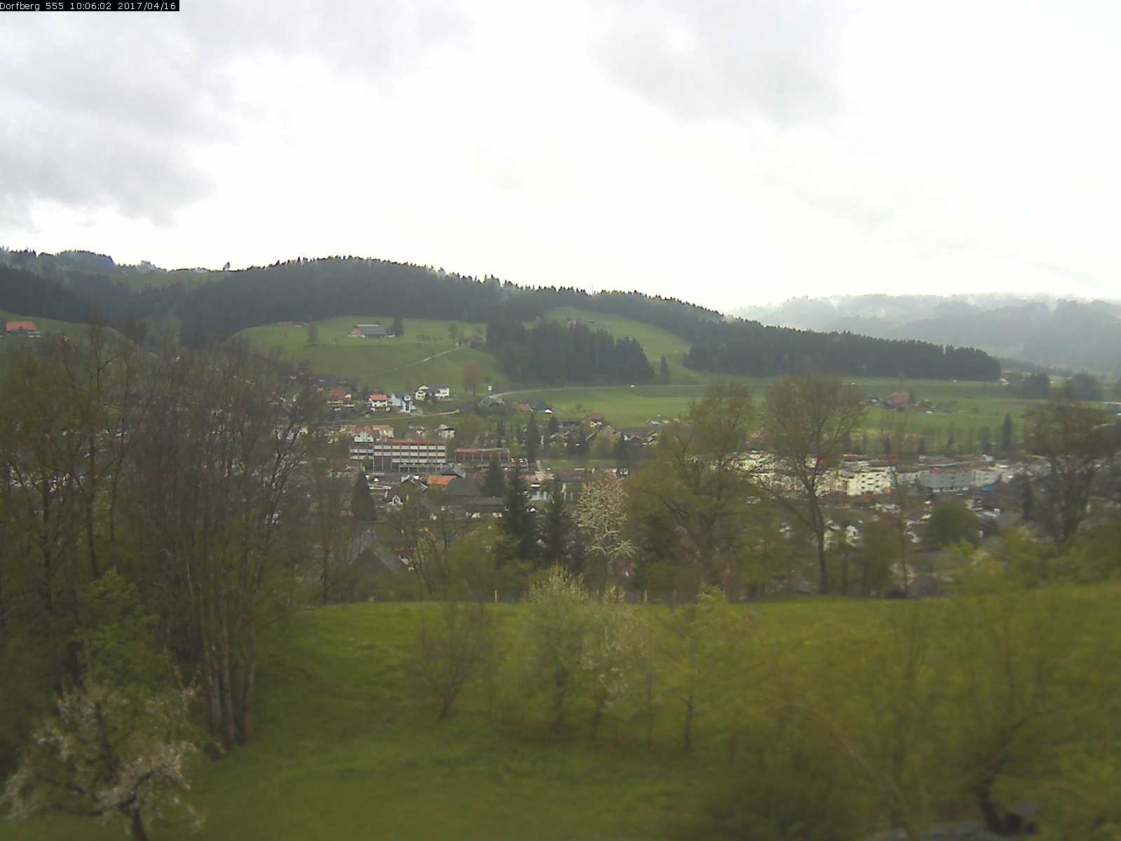 Webcam-Bild: Aussicht vom Dorfberg in Langnau 20170416-100601
