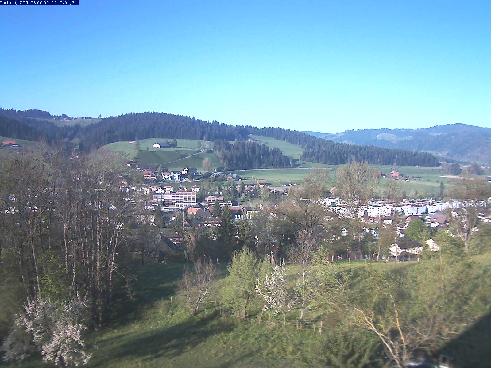 Webcam-Bild: Aussicht vom Dorfberg in Langnau 20170424-080601