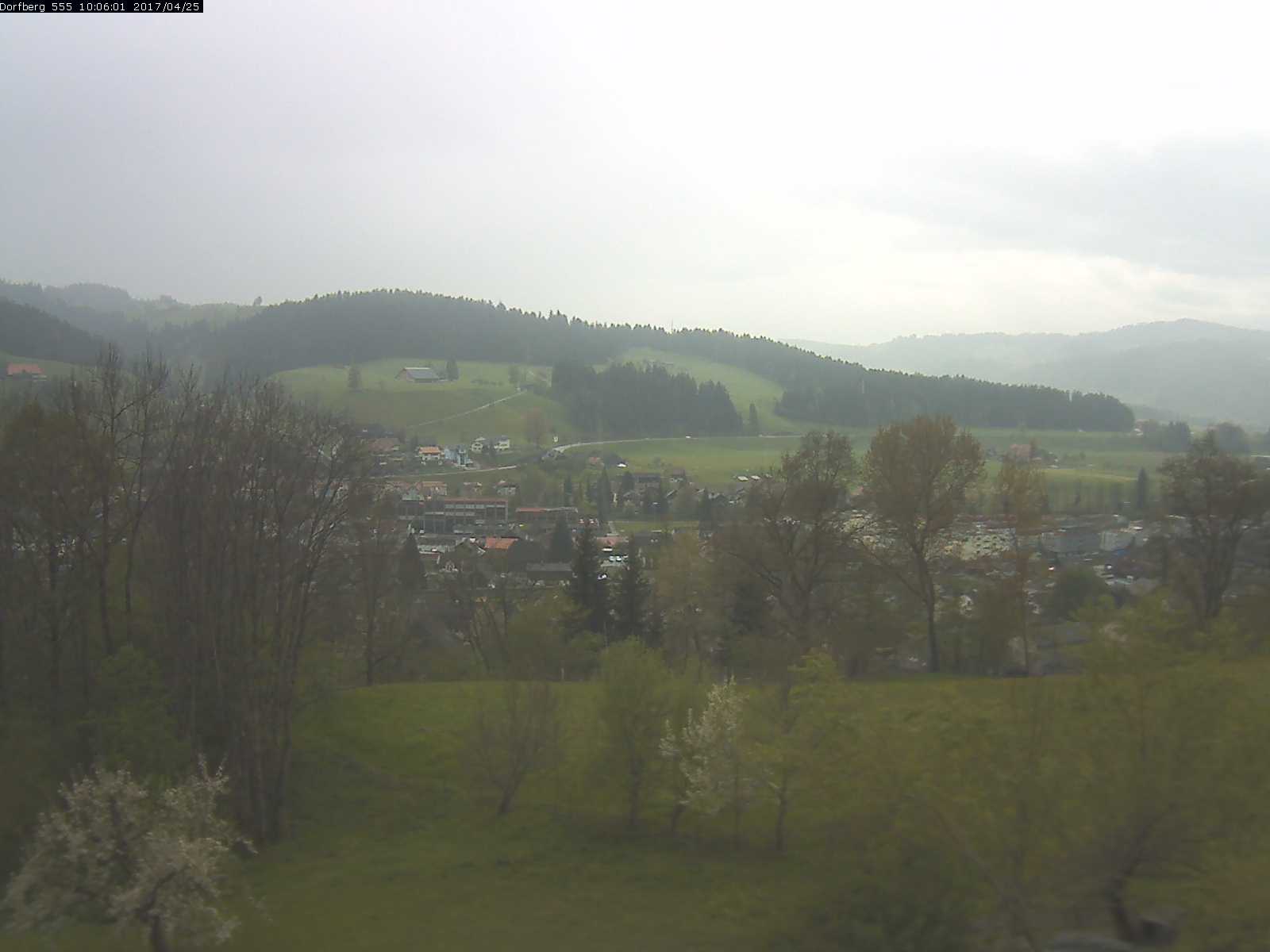 Webcam-Bild: Aussicht vom Dorfberg in Langnau 20170425-100601