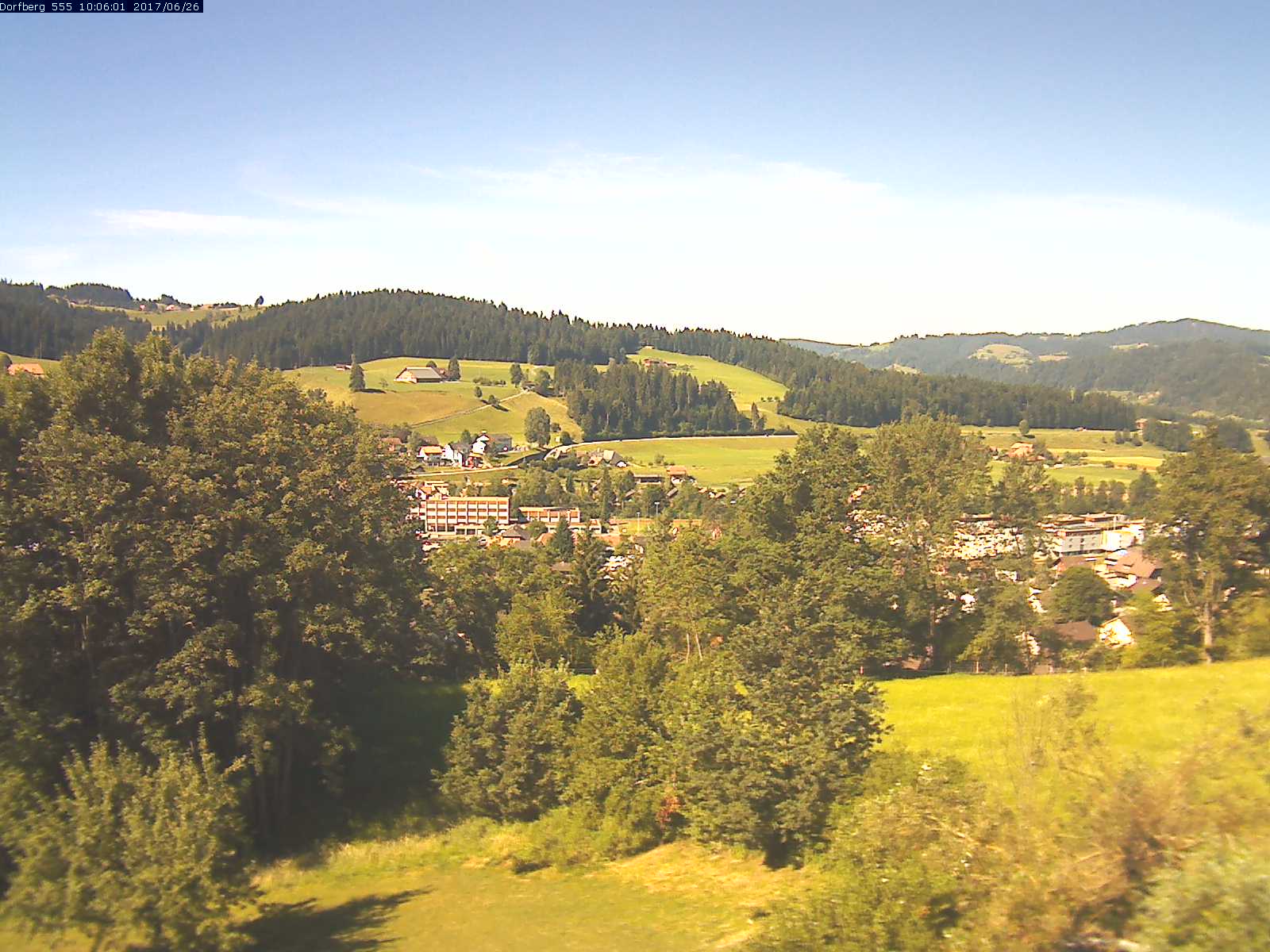 Webcam-Bild: Aussicht vom Dorfberg in Langnau 20170626-100601