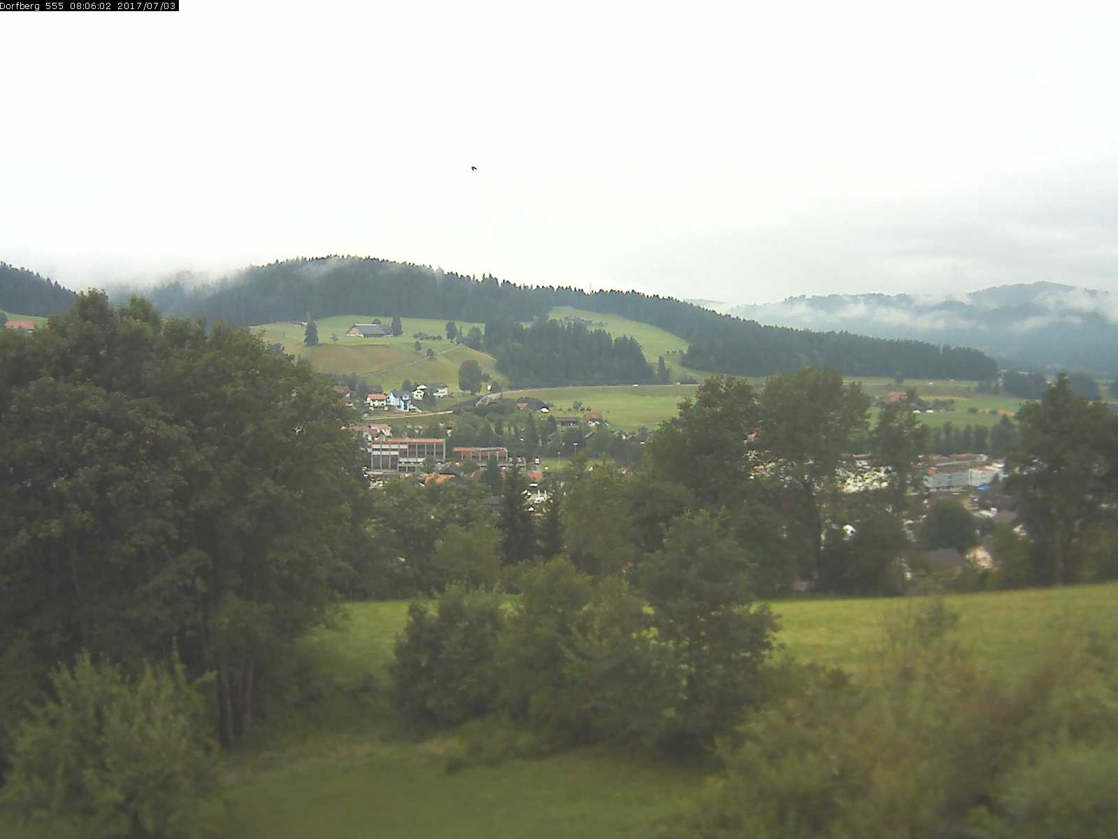 Webcam-Bild: Aussicht vom Dorfberg in Langnau 20170703-080601