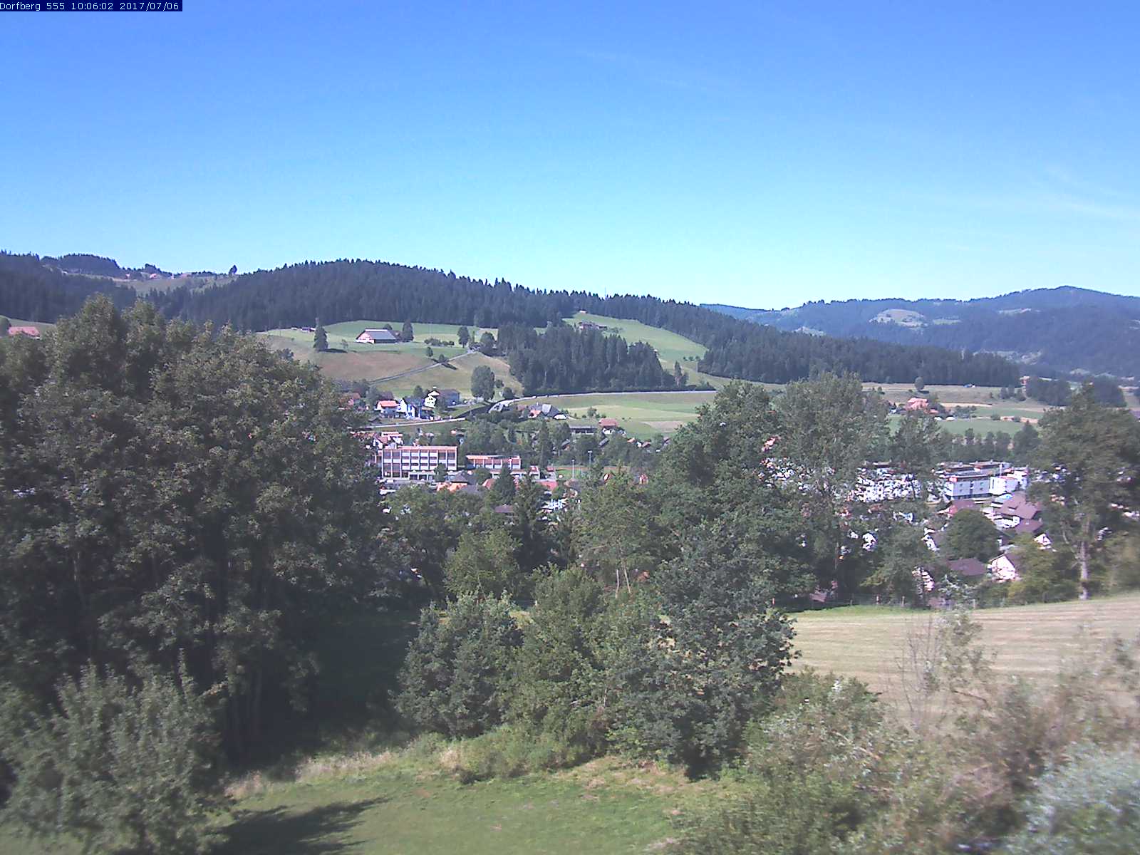 Webcam-Bild: Aussicht vom Dorfberg in Langnau 20170706-100601