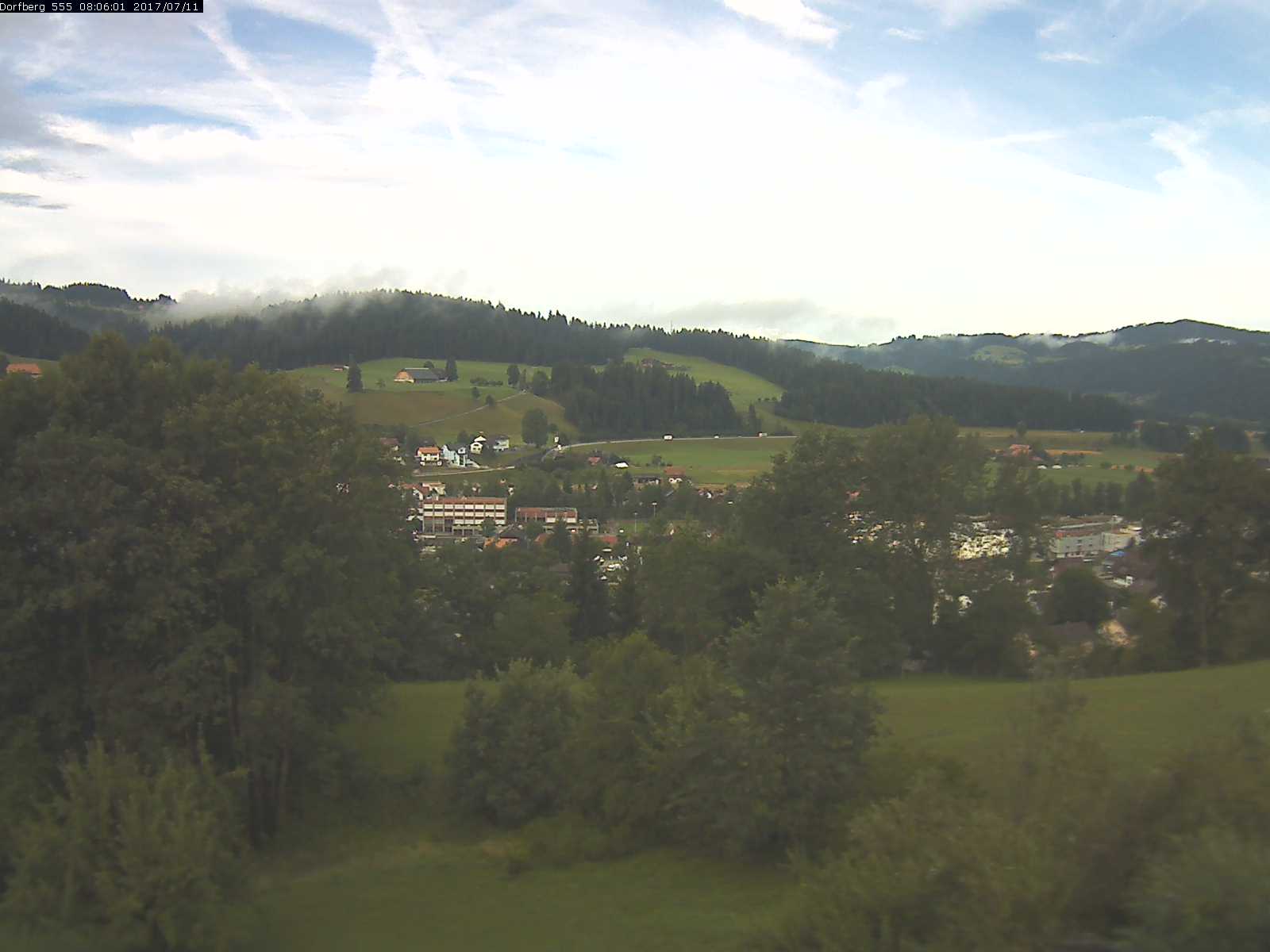 Webcam-Bild: Aussicht vom Dorfberg in Langnau 20170711-080601