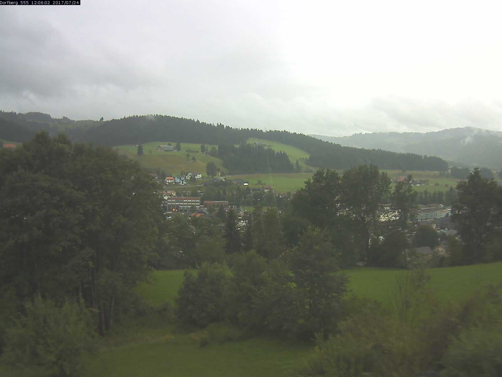 Webcam-Bild: Aussicht vom Dorfberg in Langnau 20170724-120601