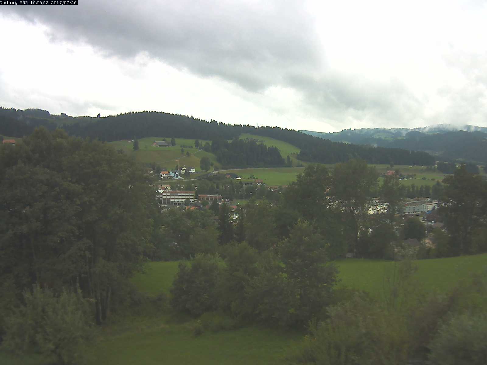 Webcam-Bild: Aussicht vom Dorfberg in Langnau 20170726-100601