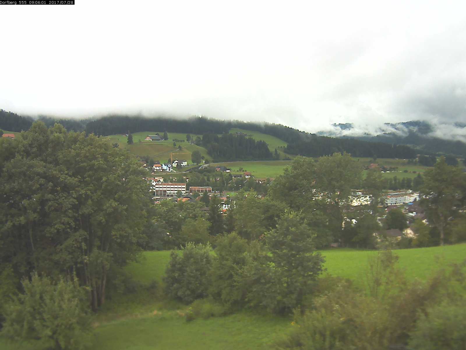 Webcam-Bild: Aussicht vom Dorfberg in Langnau 20170728-090601